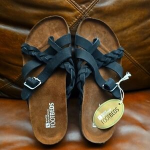 White Mountain sandal